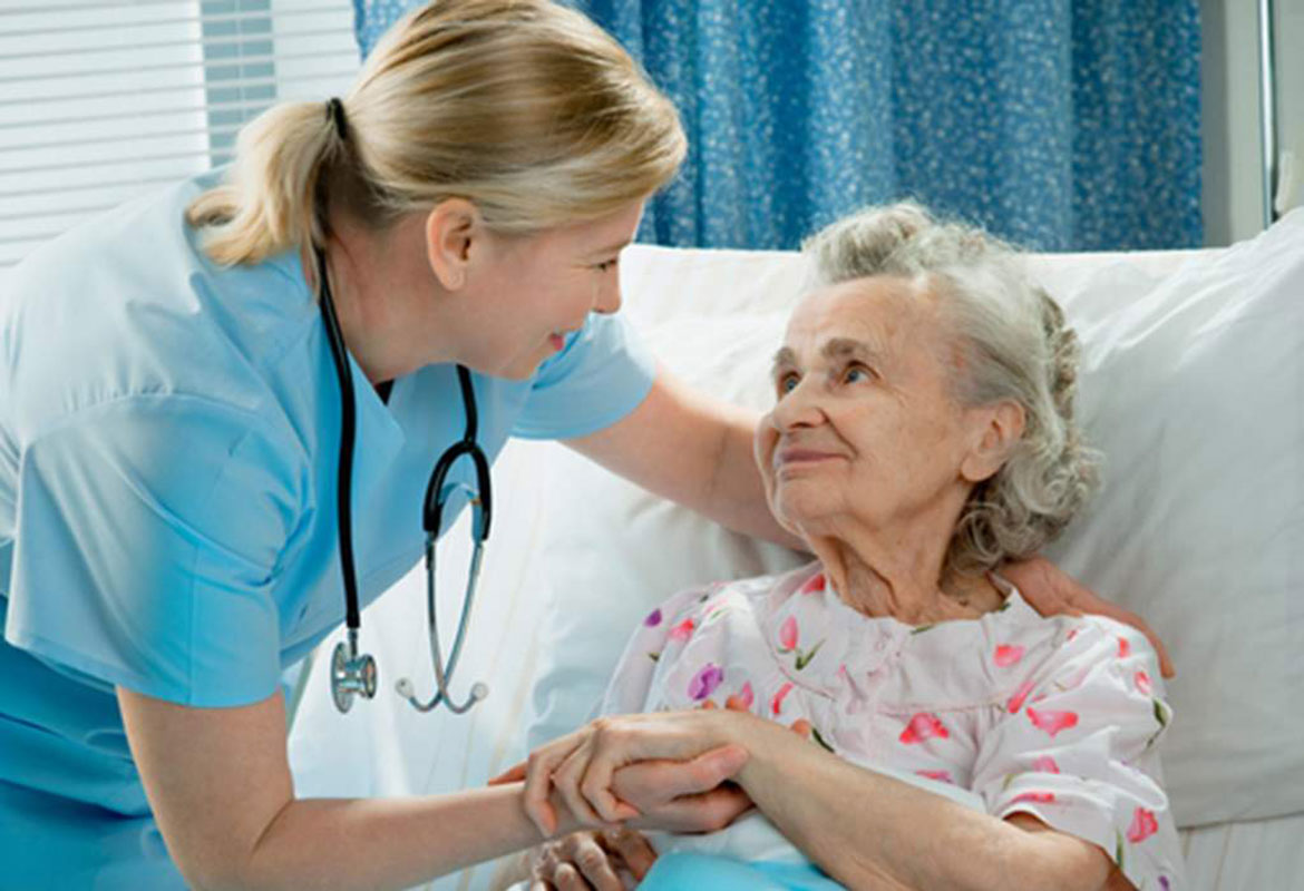 Communication infirmière-médecin en résidence pour aînés